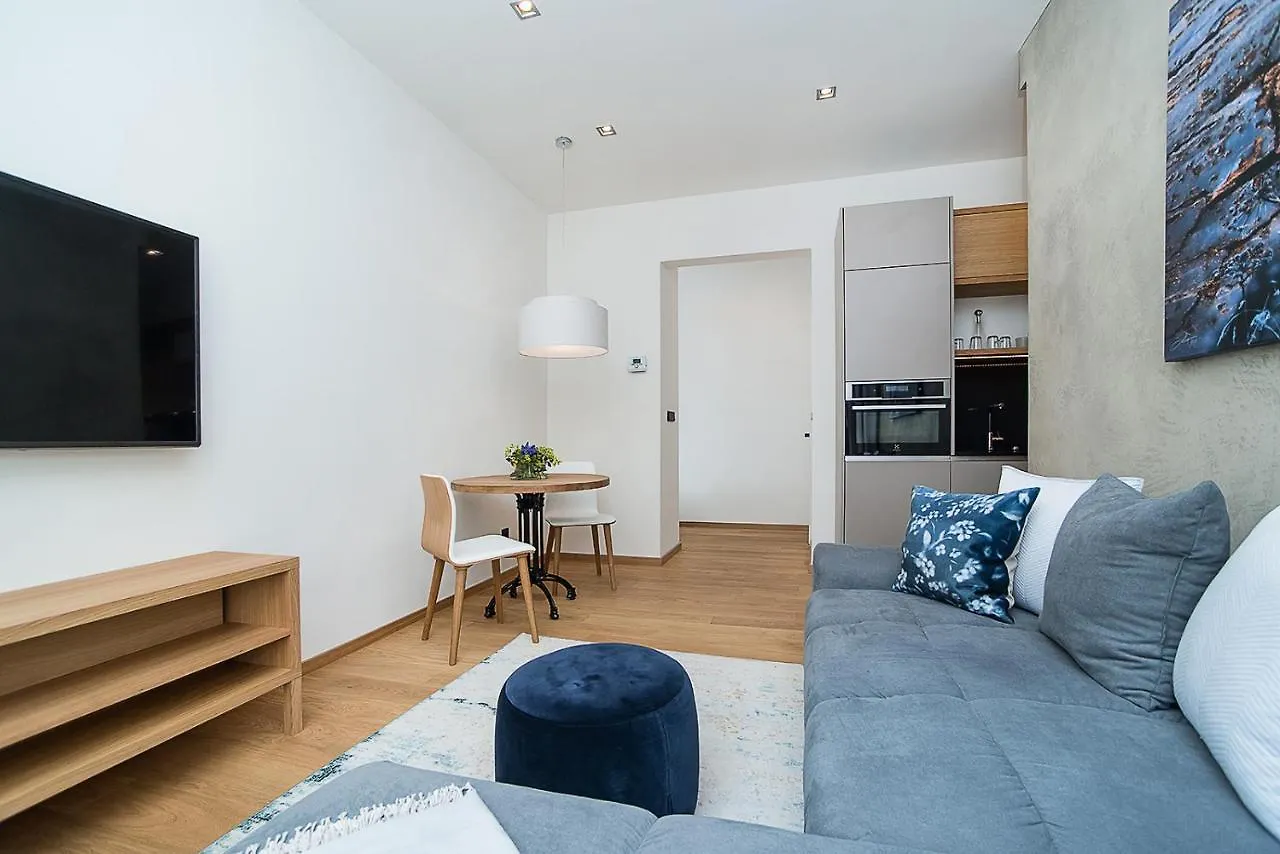 Charming Apartment In Famous Area Prague